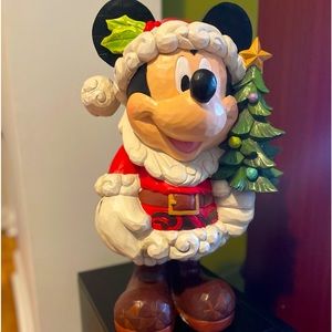 ✨ Disney Wooden Mickey Mouse Statue ✨